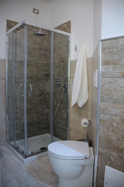 Piazza Martiri Rooms กาญารี ห้อง รูปภาพ